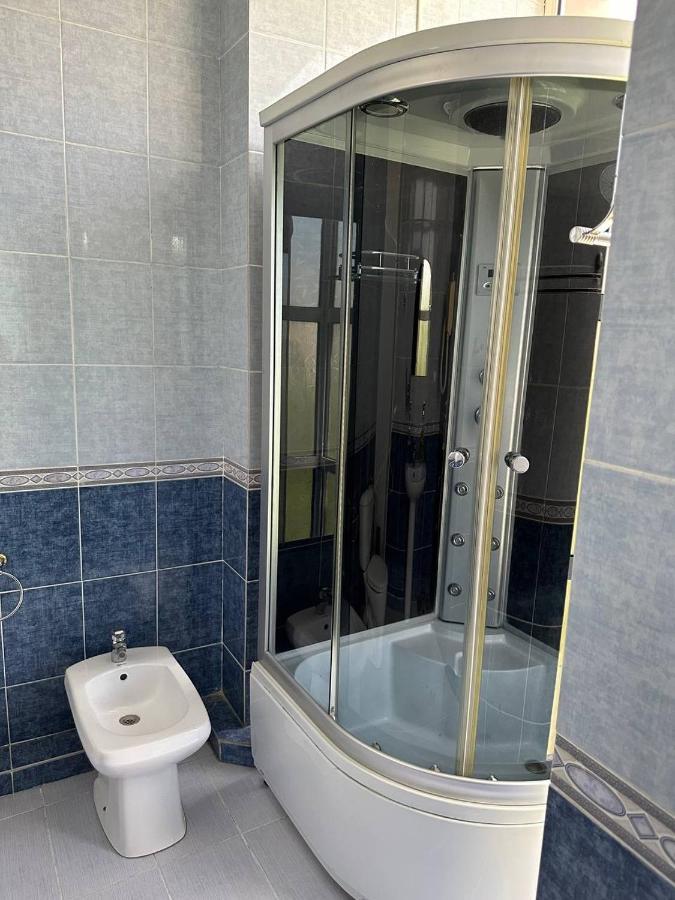 Sarvar Ντουσαμπέ Εξωτερικό φωτογραφία
