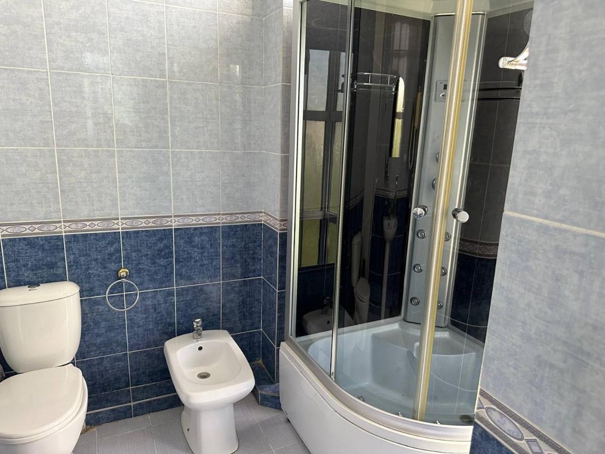 Sarvar Ντουσαμπέ Εξωτερικό φωτογραφία